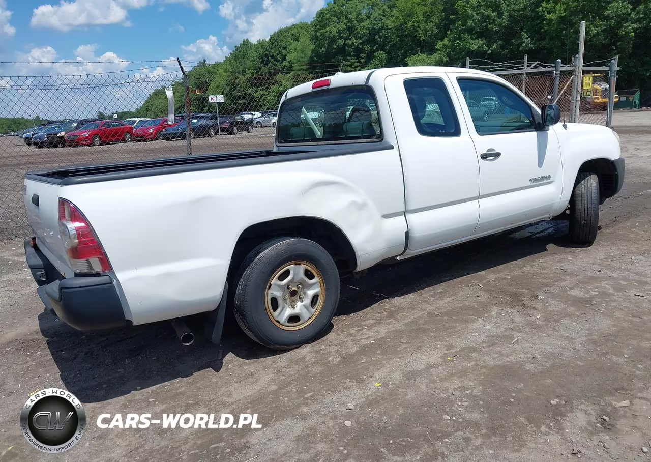2010 Toyota Tacoma VIN:5TETX4CN6AZ708780 - 4