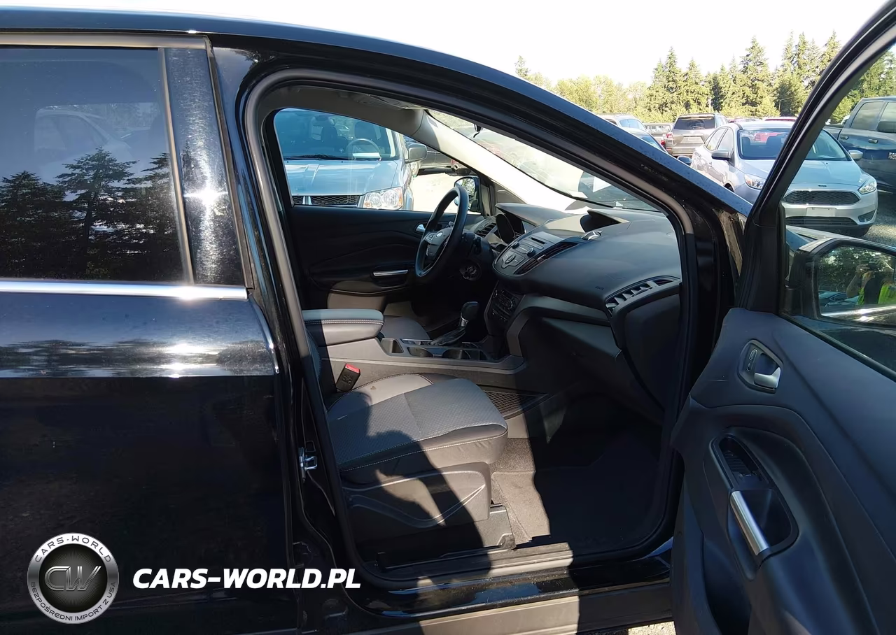 2017 Ford Escape Se VIN:1FMCU9GD1HUE50335 - 5