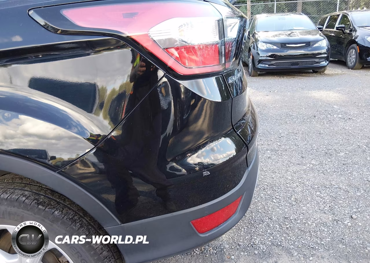 2017 Ford Escape Se VIN:1FMCU9GD1HUE50335 - 6
