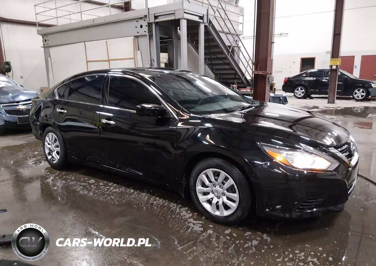 2018 Nissan Altima 2.5 S VIN:1N4AL3AP4JC187872 - 14