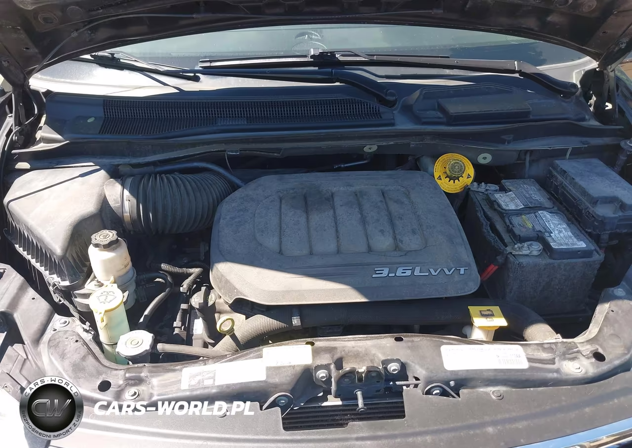 2015 Chrysler Town & Country Touring-L VIN:2C4RC1CG6FR525544 - 10