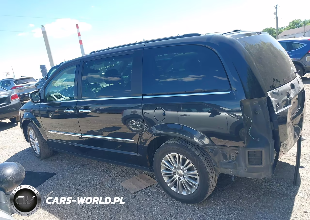 2015 Chrysler Town & Country Touring-L VIN:2C4RC1CG6FR525544 - 15