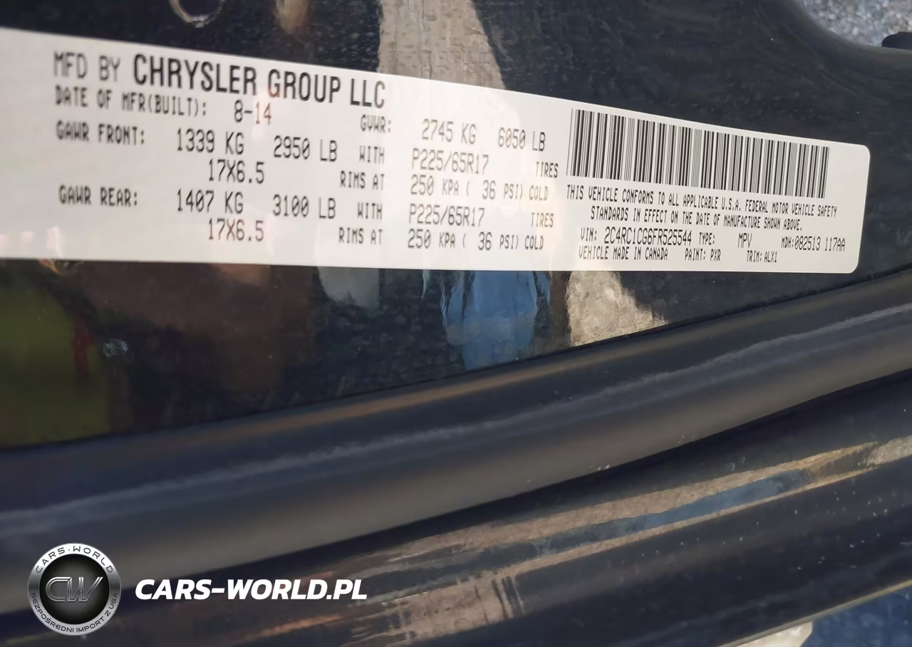 2015 Chrysler Town & Country Touring-L VIN:2C4RC1CG6FR525544 - 9