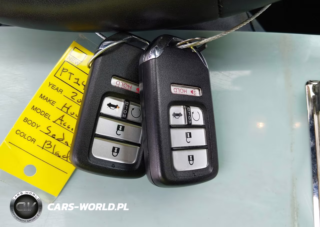 2022 Honda Accord Hybrid Touring VIN:1HGCV3F91NA001991 - 11