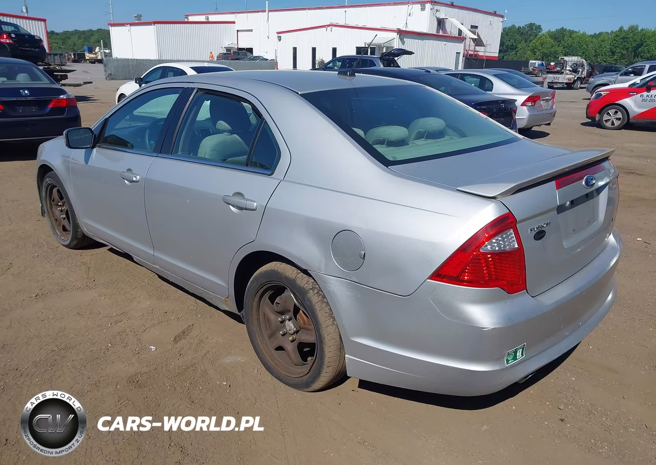 2010 Ford Fusion Se VIN:3FAHP0HG6AR341636 - 3