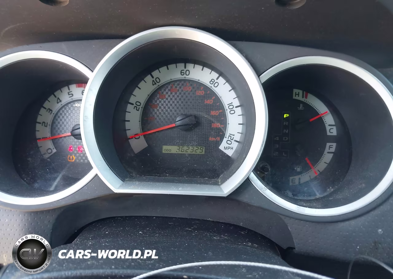 2015 Toyota Tacoma Base V6 VIN:5TFMU4FN8FX036163 - 7