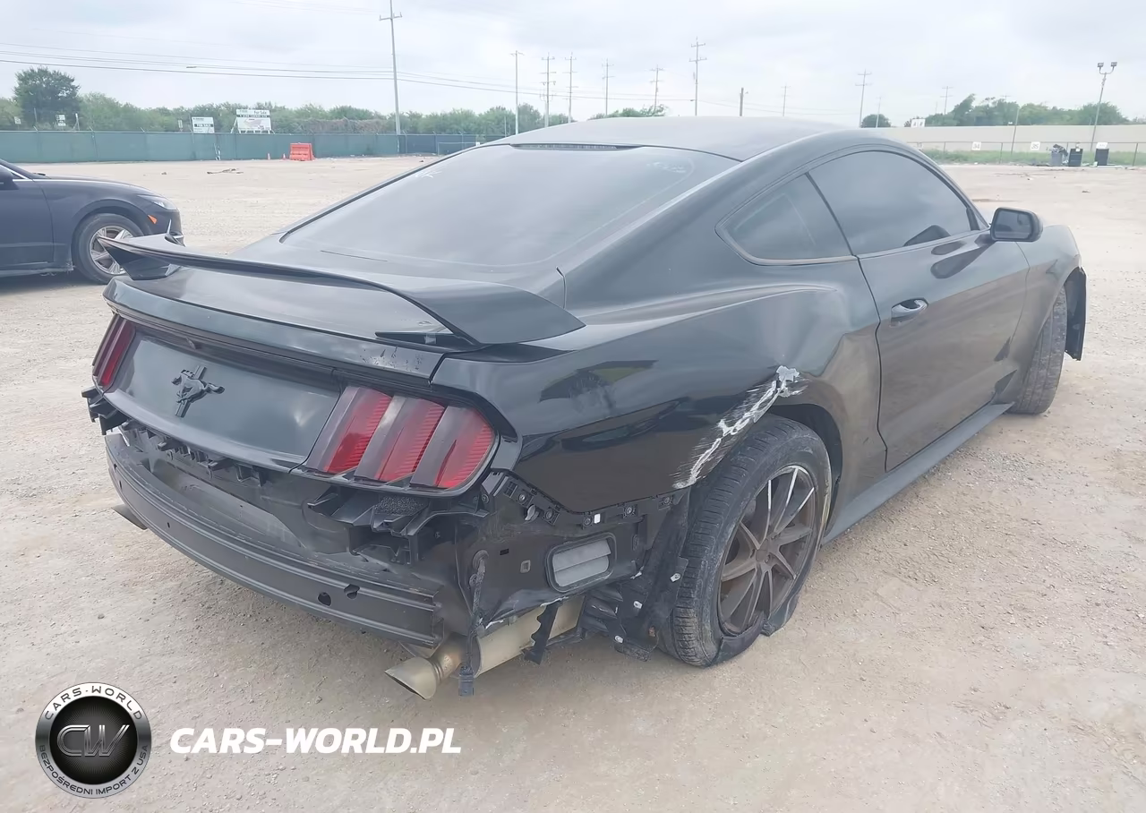 2017 Ford Mustang VIN:1FA6P8AM2H5322956 - 4