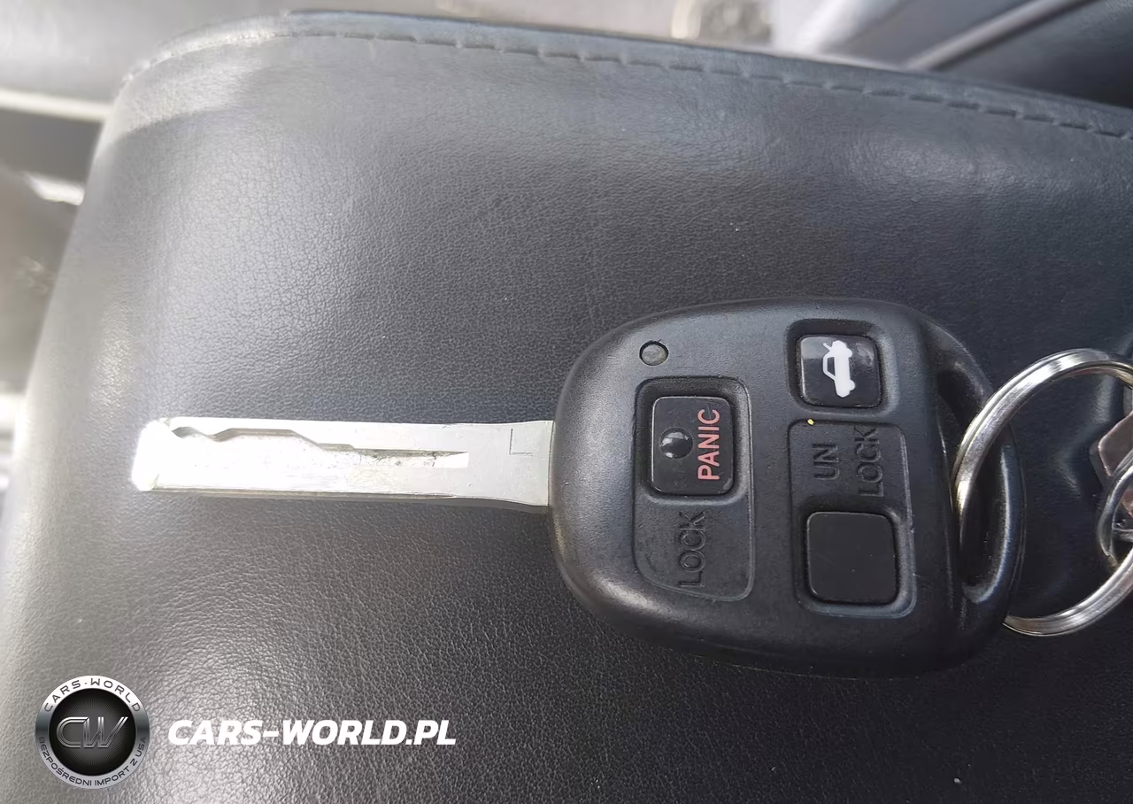2002 Lexus Is 300 VIN:JTHBD192920060335 - 13