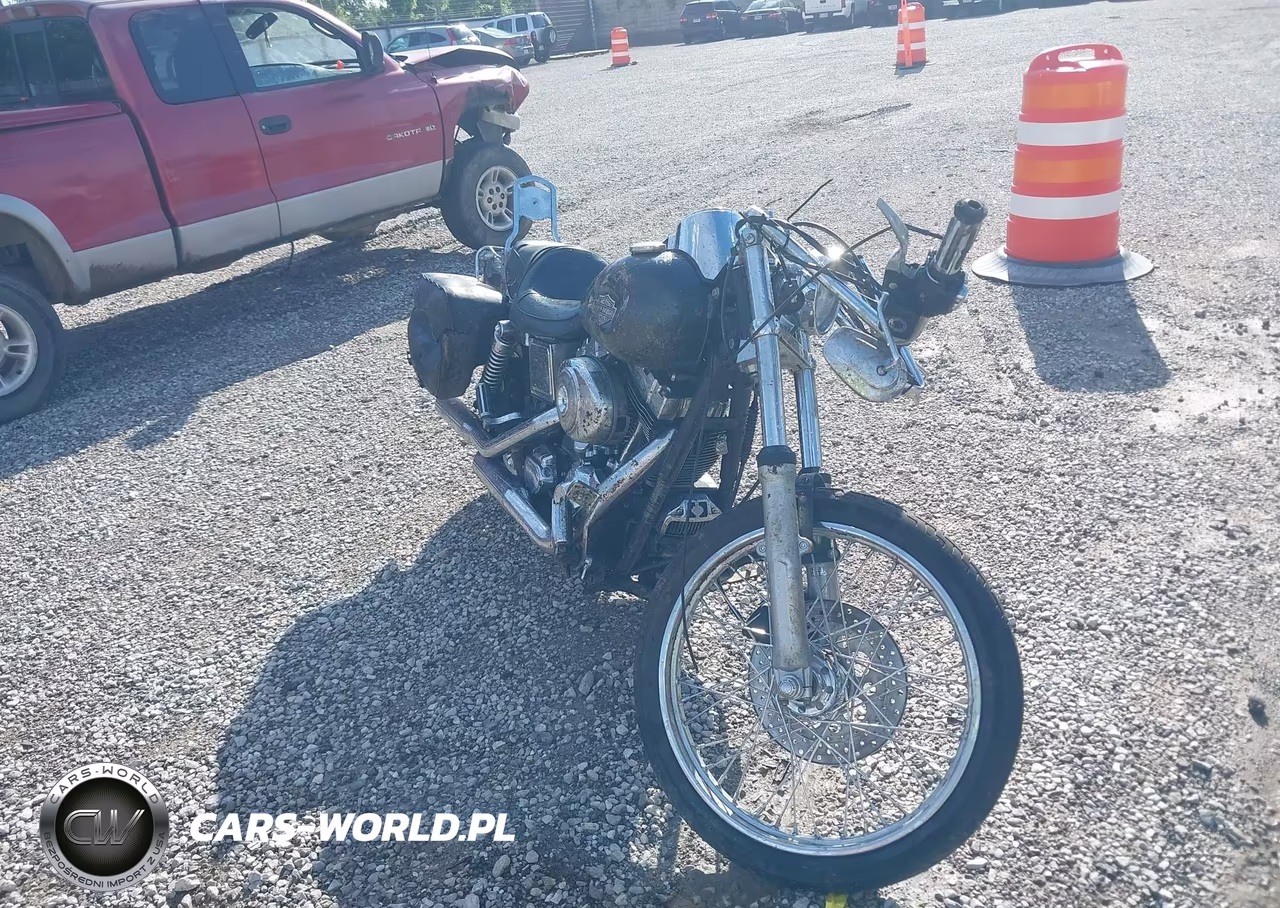 2005 Harley-Davidson Fxdwgi
