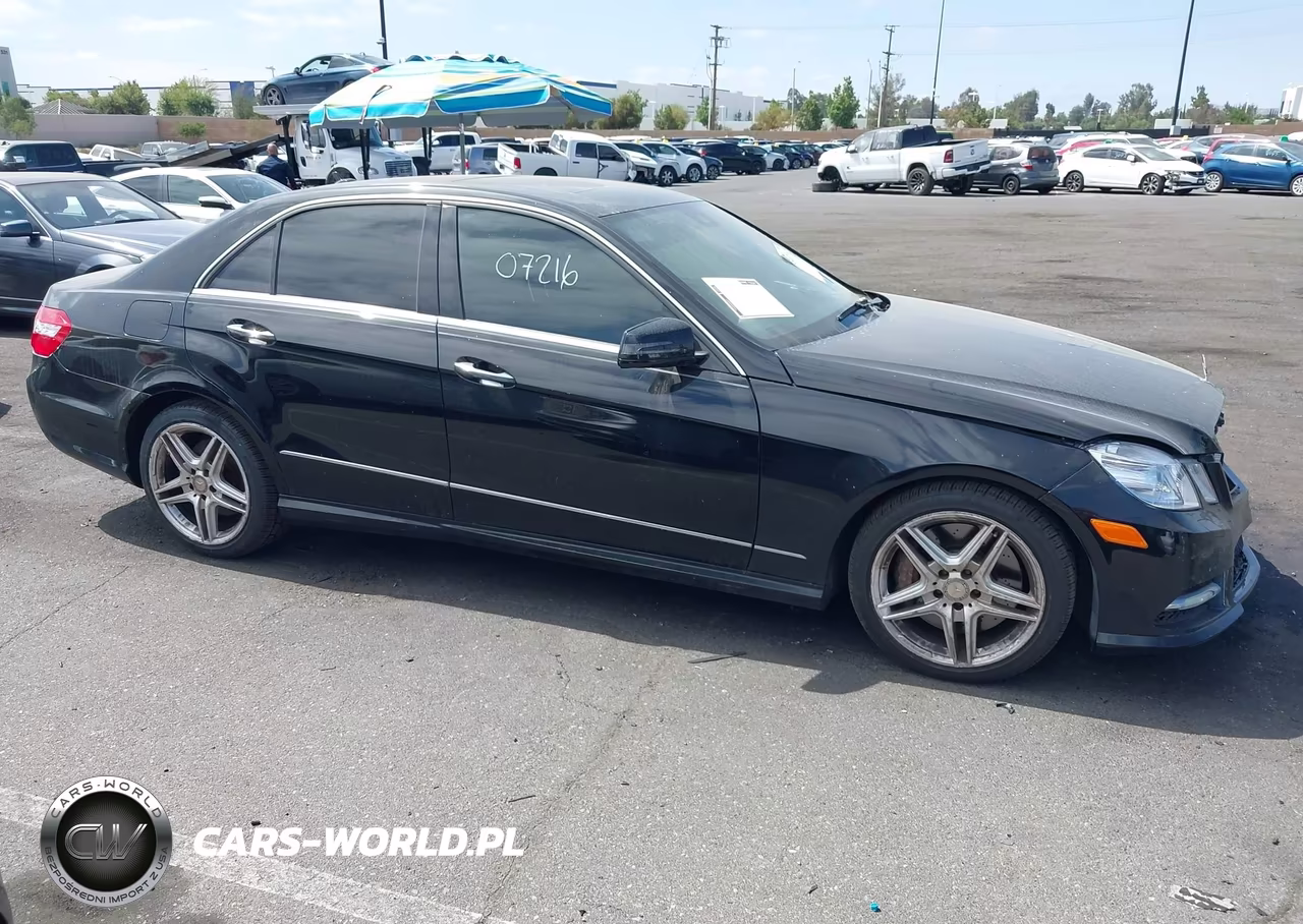 2013 Mercedes-Benz E 550 4Matic VIN:WDDHF9BB8DA728725 - 14