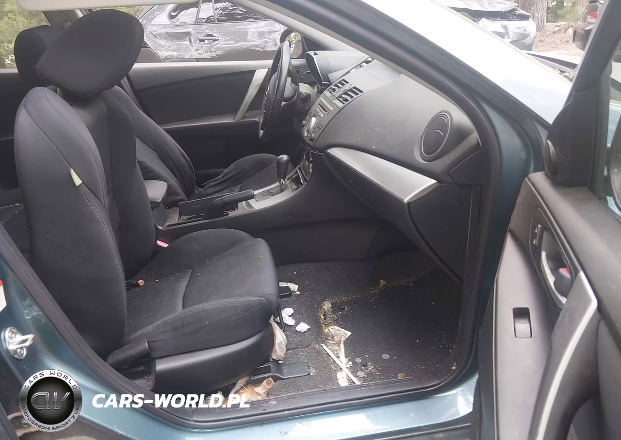 2011 Mazda Mazda3 S Sport VIN:JM1BL1K56B1432717 - 5
