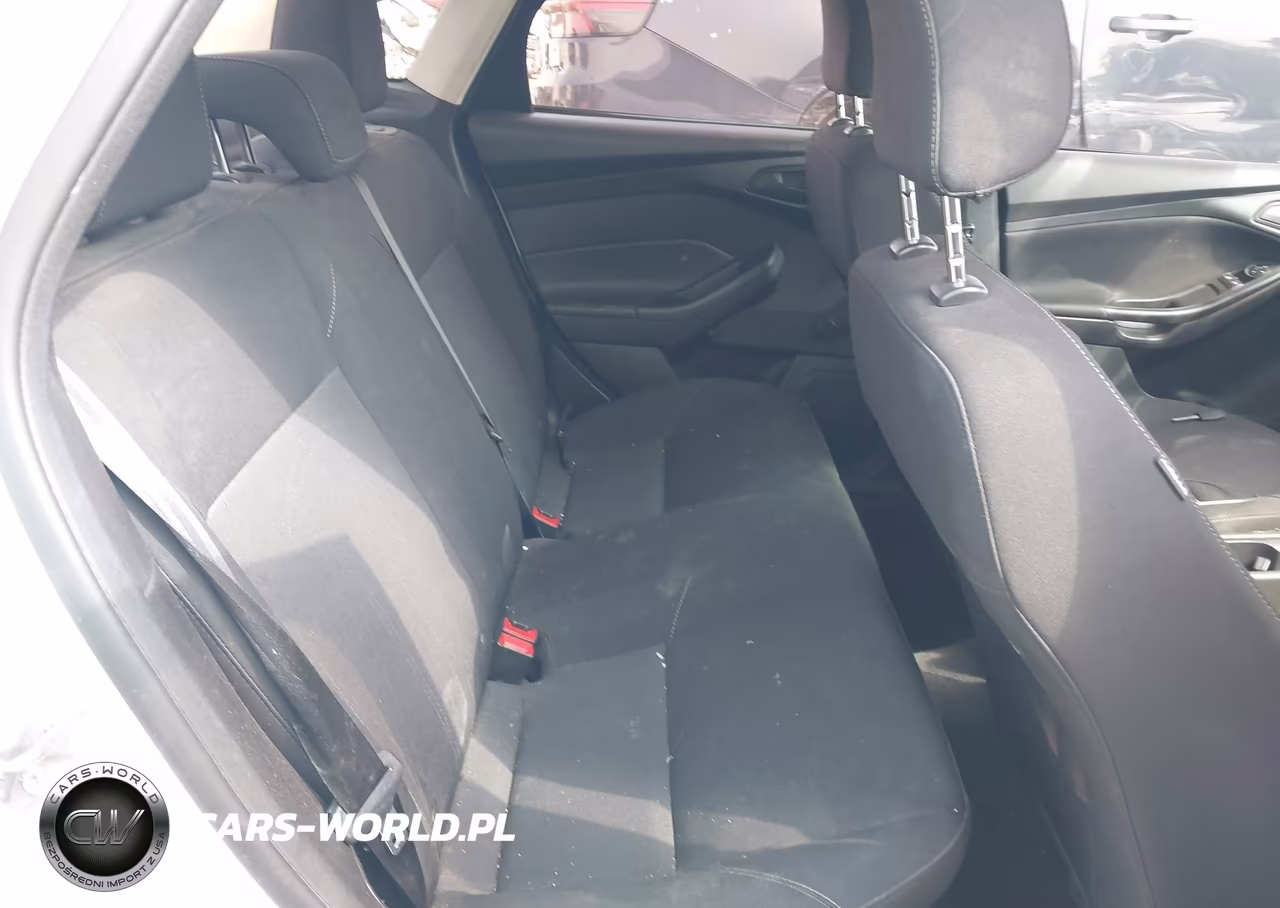 2018 Ford Focus S VIN:1FADP3E27JL240578 - 8