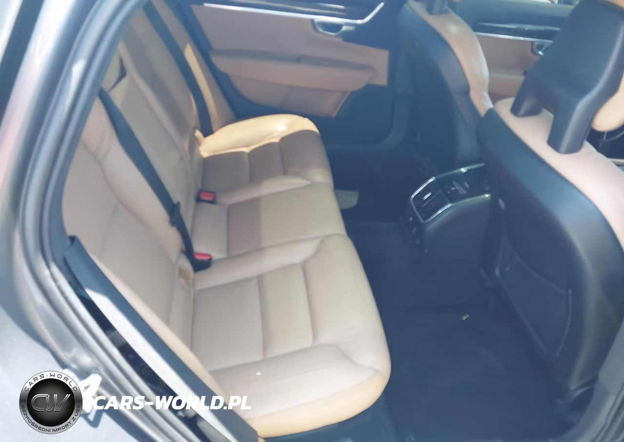 2018 Volvo S90 T6 Momentum VIN:LVY992MK6JP023112 - 8