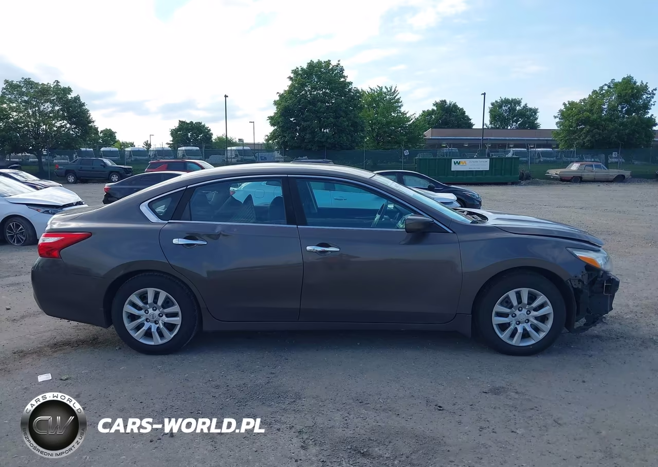 2016 Nissan Altima 2.5 S VIN:1N4AL3AP6GN392896 - 12