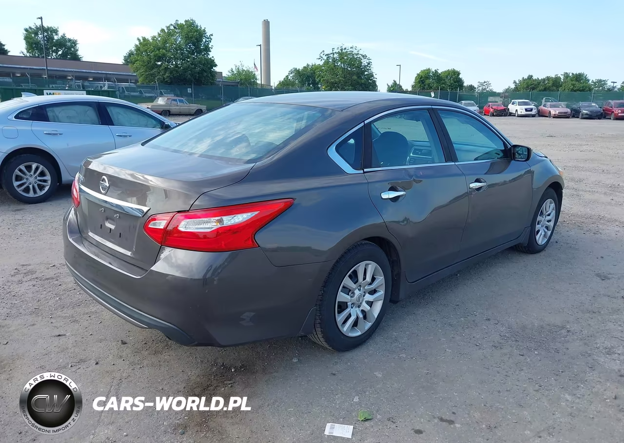 2016 Nissan Altima 2.5 S VIN:1N4AL3AP6GN392896 - 4