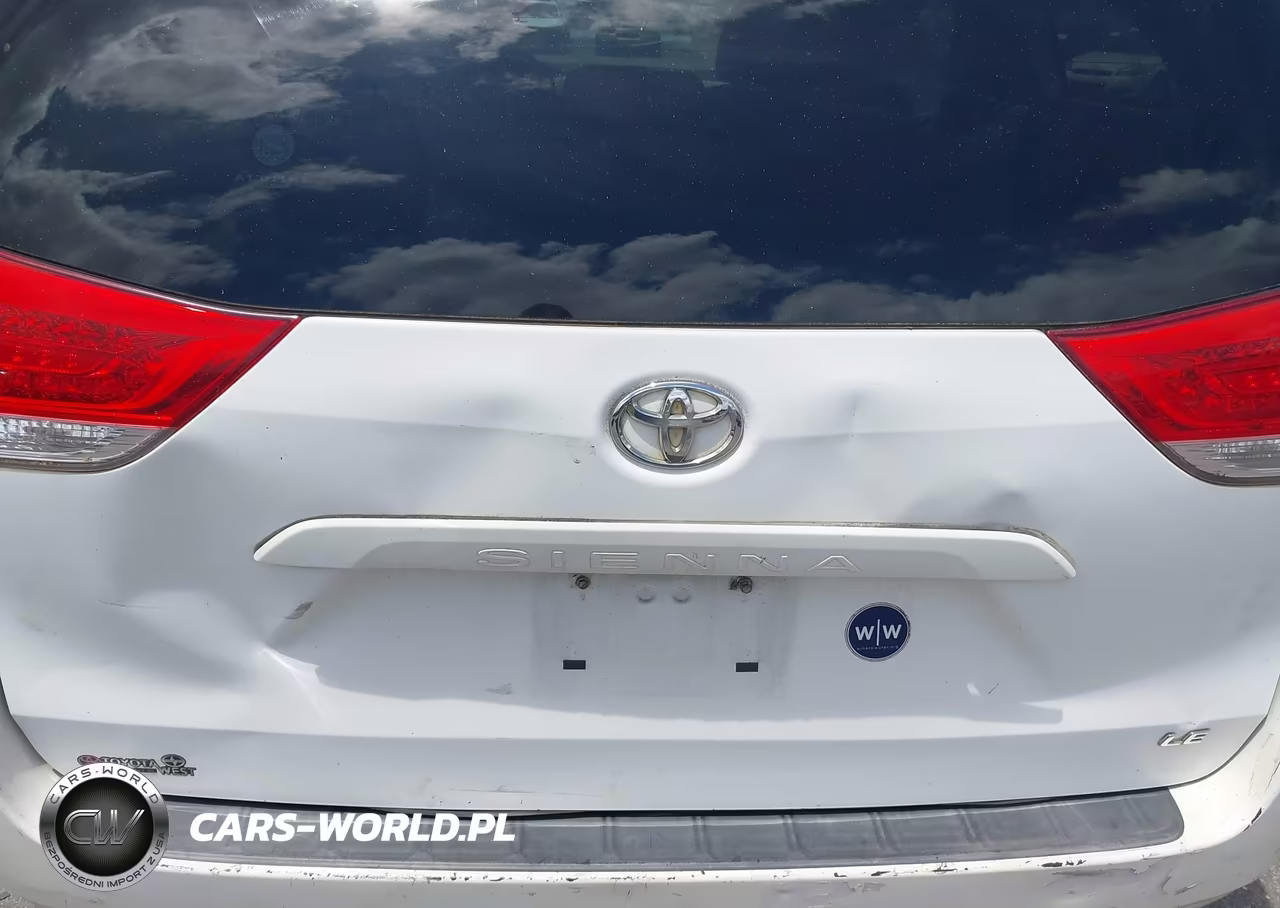 2011 Toyota Sienna Le V6 VIN:5TDKK3DC2BS066347 - 18