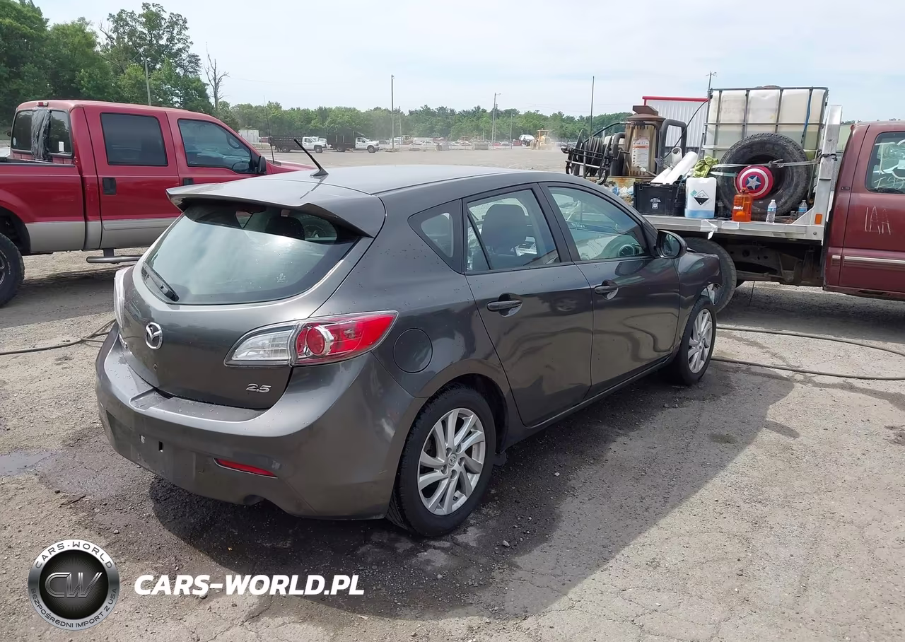 2012 Mazda Mazda3 I Grand Touring VIN:JM1BL1M82C1662330 - 4