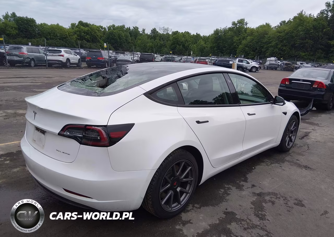 2022 Tesla Model 3 Long Range Dual Motor All-Wheel Drive VIN:5YJ3E1EBXNF121948 - 4