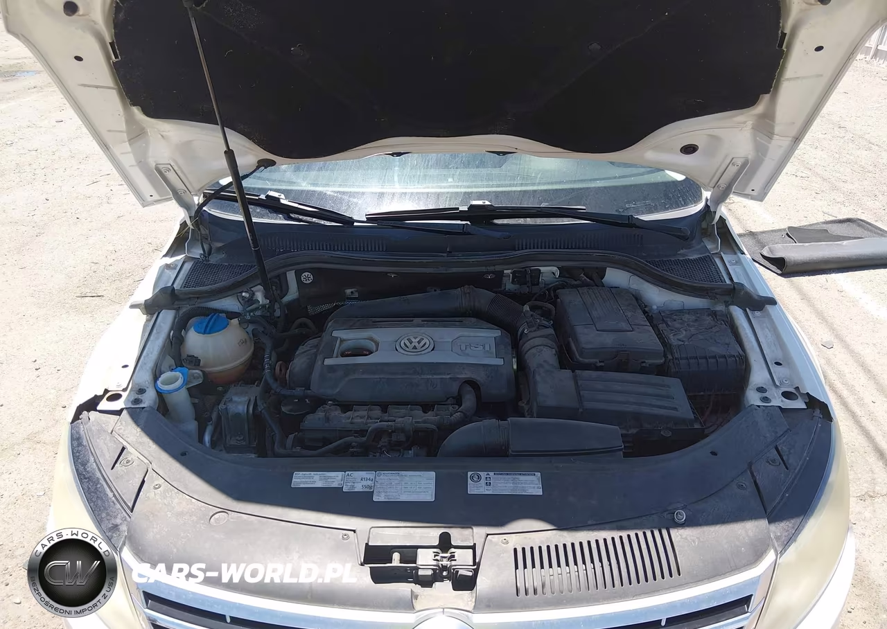 2013 Volkswagen Cc 2.0T Lux VIN:WVWRN7AN8DE517776 - 10