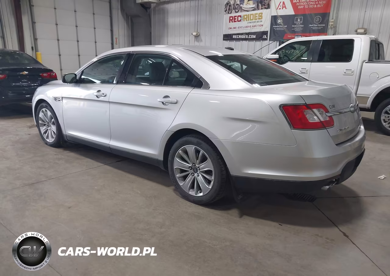2010 Ford Taurus Limited VIN:1FAHP2FW0AG136696 - 3