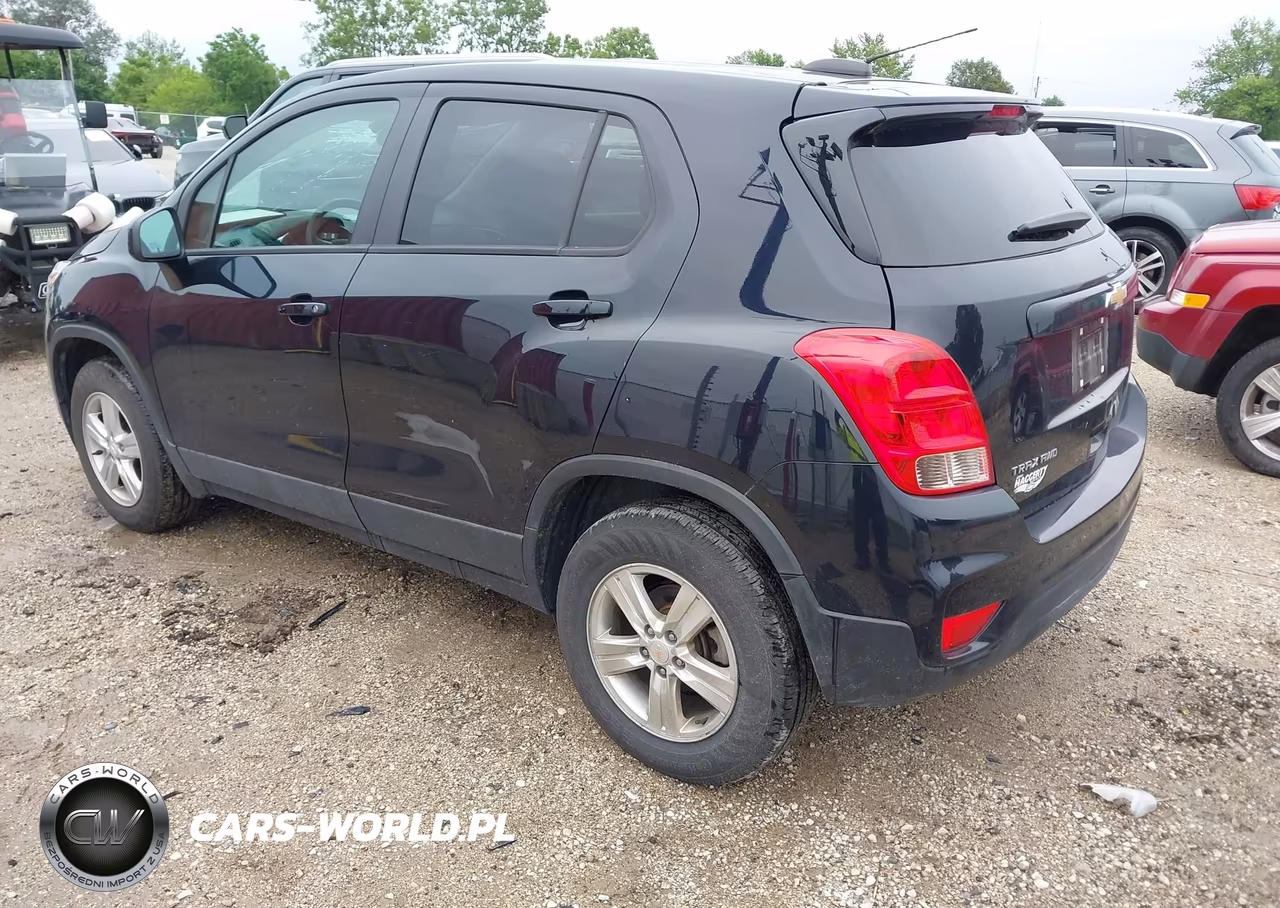 2022 Chevrolet Trax Awd Ls VIN:KL7CJNSM2NB523505 - 3