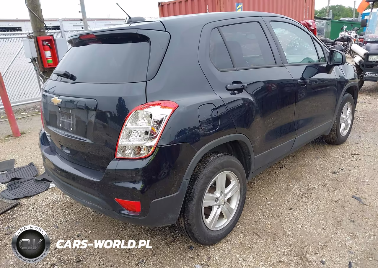2022 Chevrolet Trax Awd Ls VIN:KL7CJNSM2NB523505 - 4