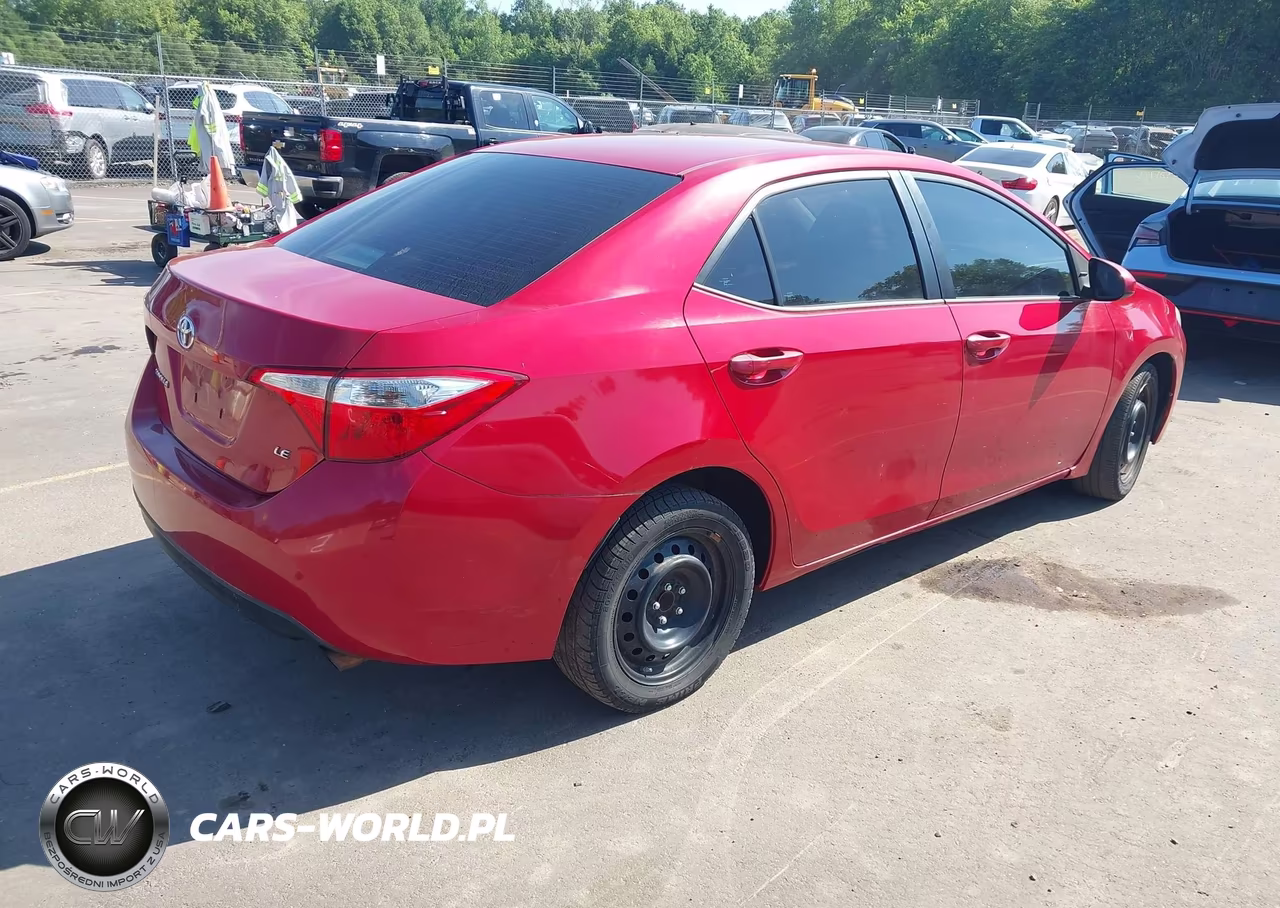 2015 Toyota Corolla Le VIN:2T1BURHE6FC431829 - 4