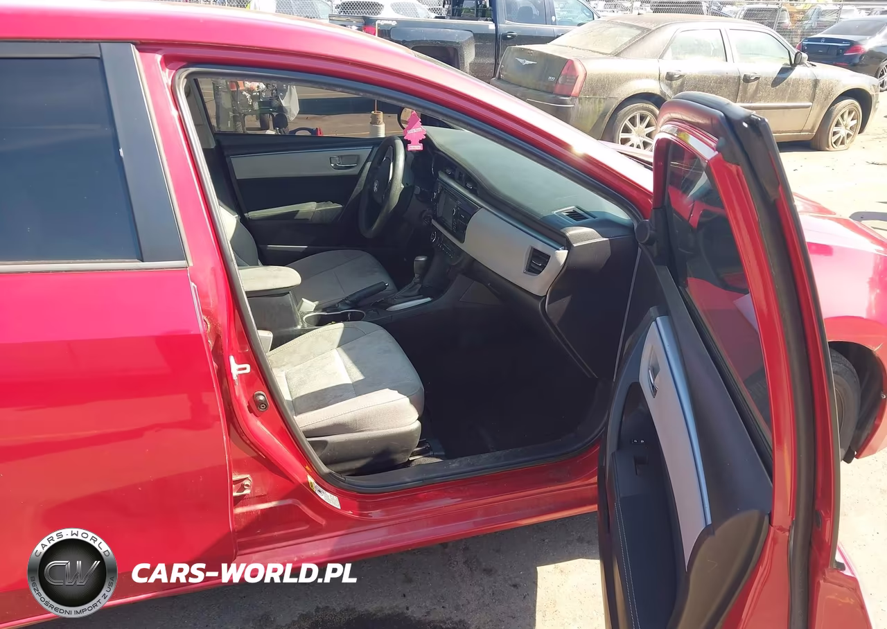 2015 Toyota Corolla Le VIN:2T1BURHE6FC431829 - 5