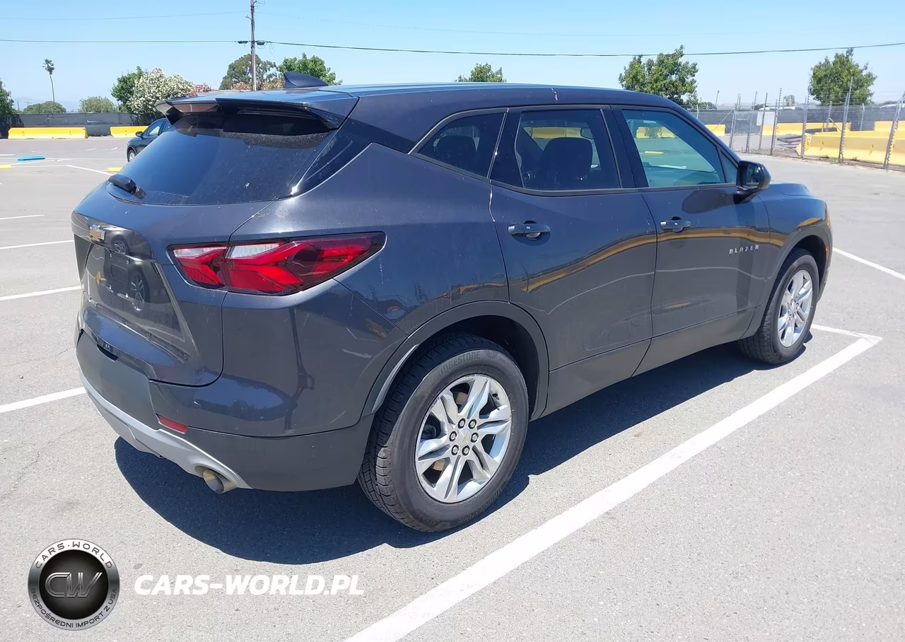 2021 Chevrolet Blazer Awd 2Lt VIN:3GNKBHR40MS553664 - 4