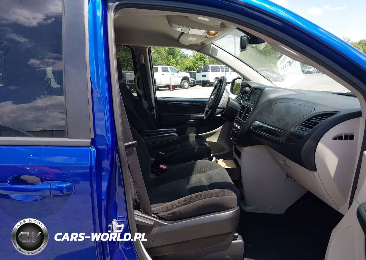 2018 Dodge Grand Caravan Se VIN:2C4RDGBG3JR296993 - 5