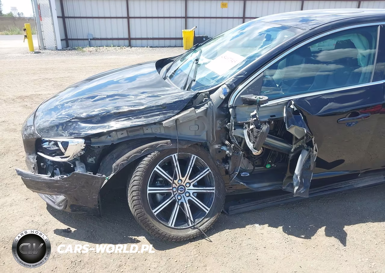 2016 Volvo S60 Inscription T5 Drive-E Premier VIN:LYV402FK3GB092952 - 6