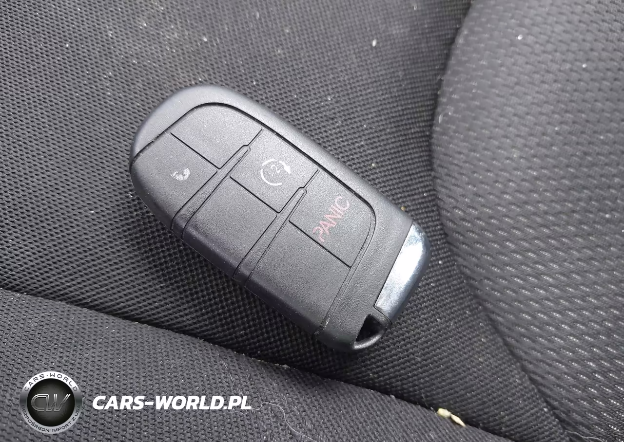 2018 Jeep Renegade Sport 4X4 VIN:ZACCJBAB4JPJ48845 - 11