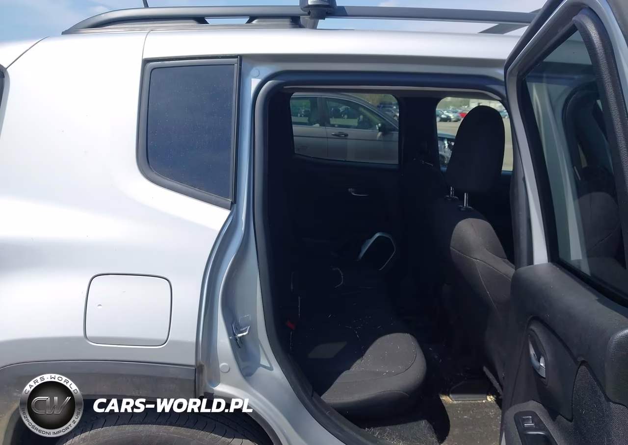 2018 Jeep Renegade Sport 4X4 VIN:ZACCJBAB4JPJ48845 - 8