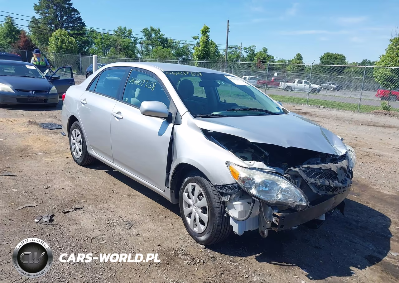 2011 Toyota Corolla Le – zdjęcie 1 z 16