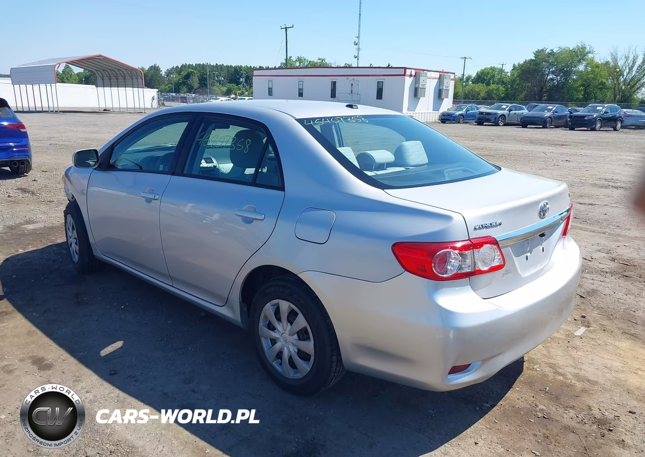 2011 Toyota Corolla Le VIN:2T1BU4EE5BC722436 - 3