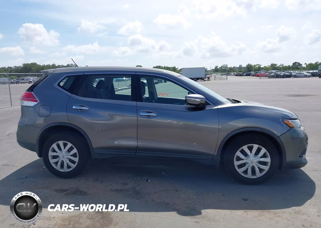 2015 Nissan Rogue S VIN:KNMAT2MT8FP505778 - 13