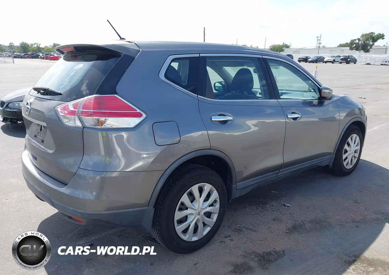 2015 Nissan Rogue S VIN:KNMAT2MT8FP505778 - 4