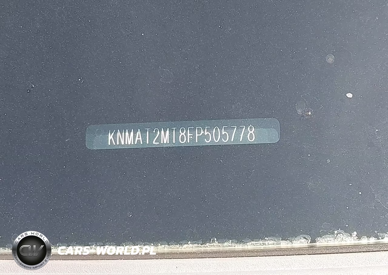 2015 Nissan Rogue S VIN:KNMAT2MT8FP505778 - 9