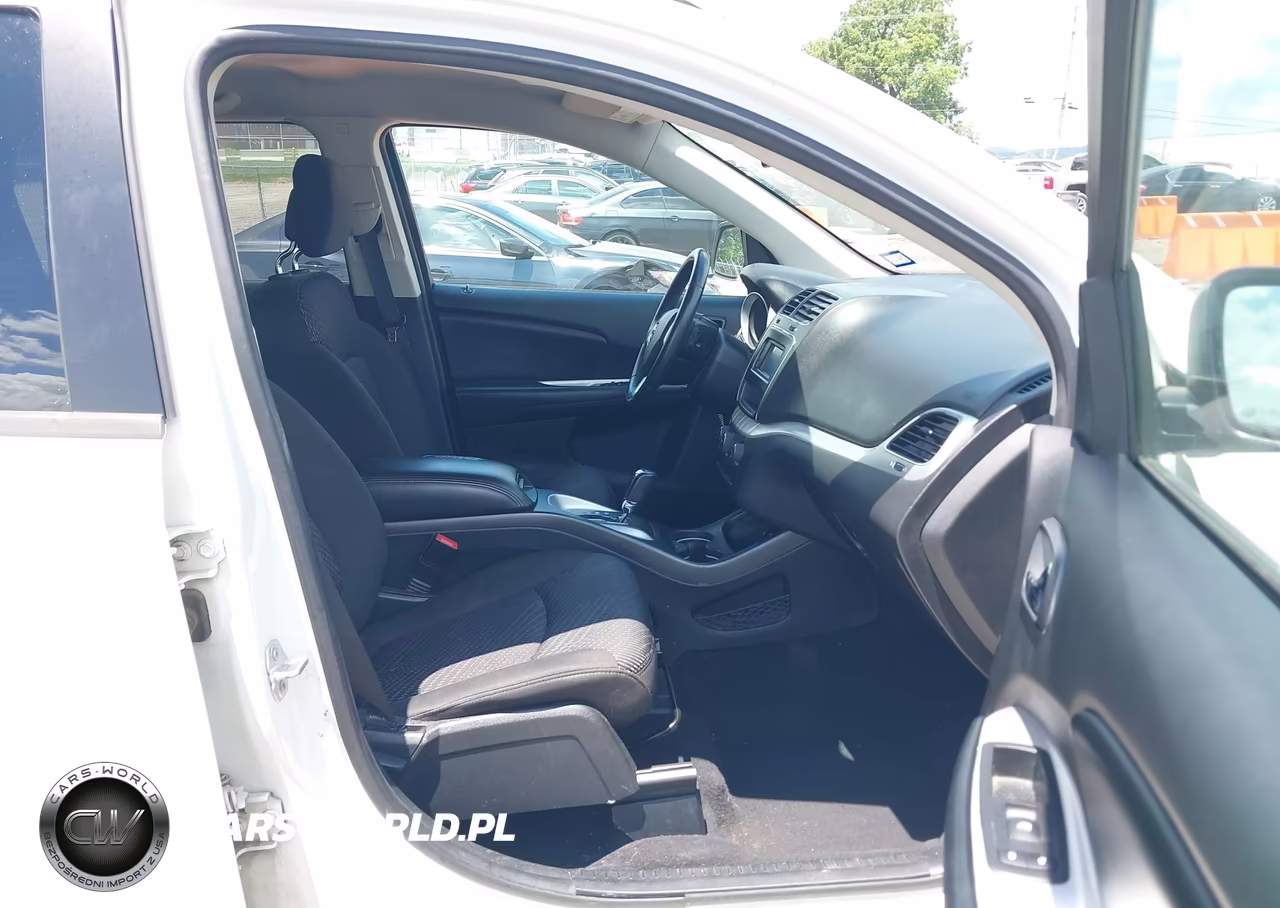 2018 Dodge Journey Se VIN:3C4PDCAB7JT189058 - 5
