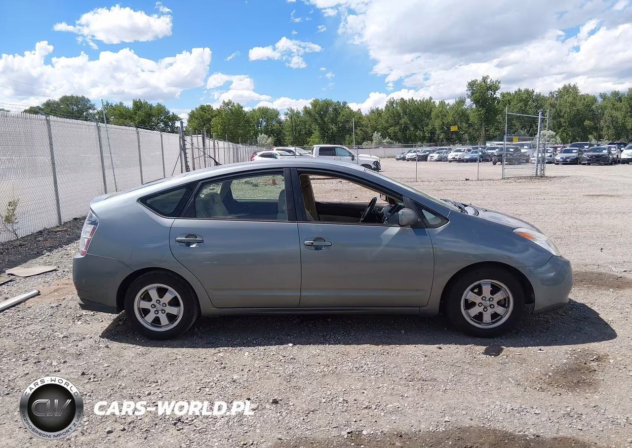 2005 Toyota Prius VIN:JTDKB20U053073425 - 13