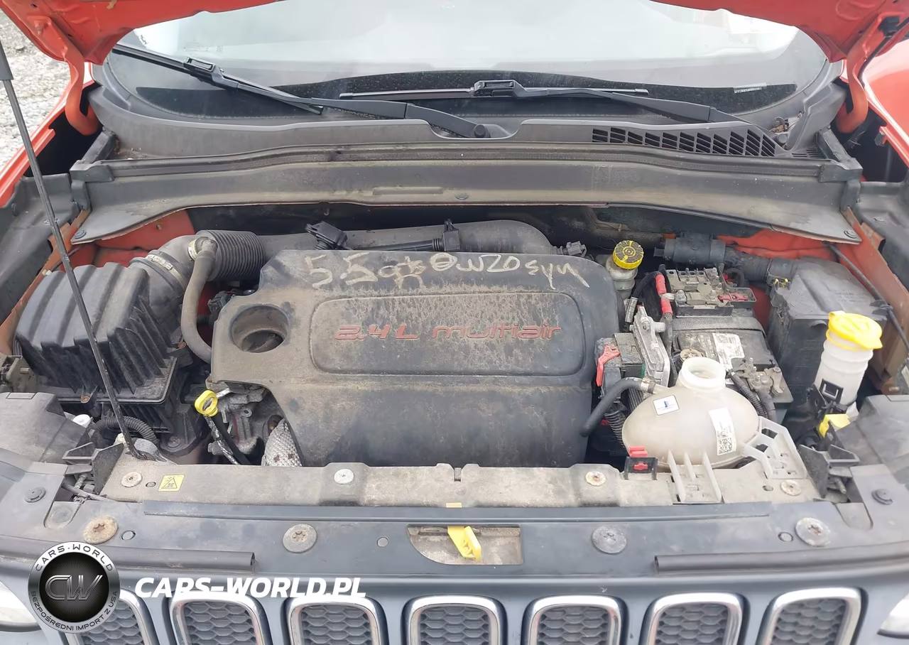 2015 Jeep Renegade Sport VIN:ZACCJBAT4FPB31062 - 10