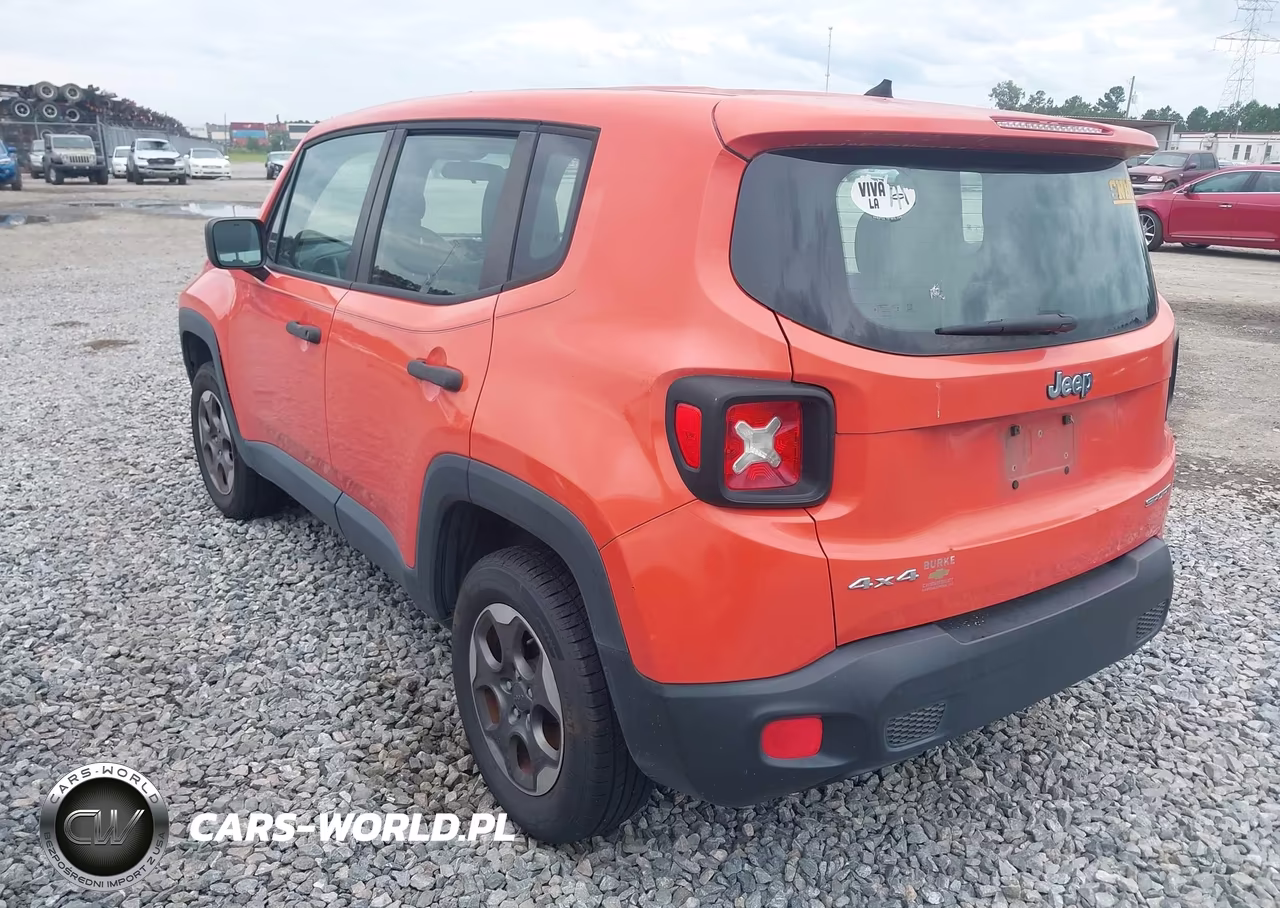 2015 Jeep Renegade Sport VIN:ZACCJBAT4FPB31062 - 3
