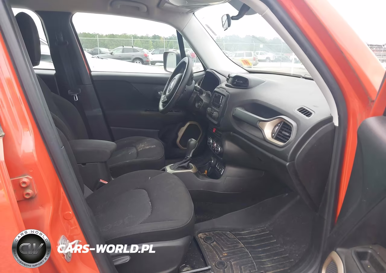 2015 Jeep Renegade Sport VIN:ZACCJBAT4FPB31062 - 5