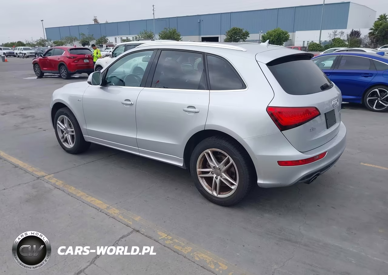 2013 Audi Q5 3.0T Premium Plus VIN:WA1WGAFP2DA070156 - 3