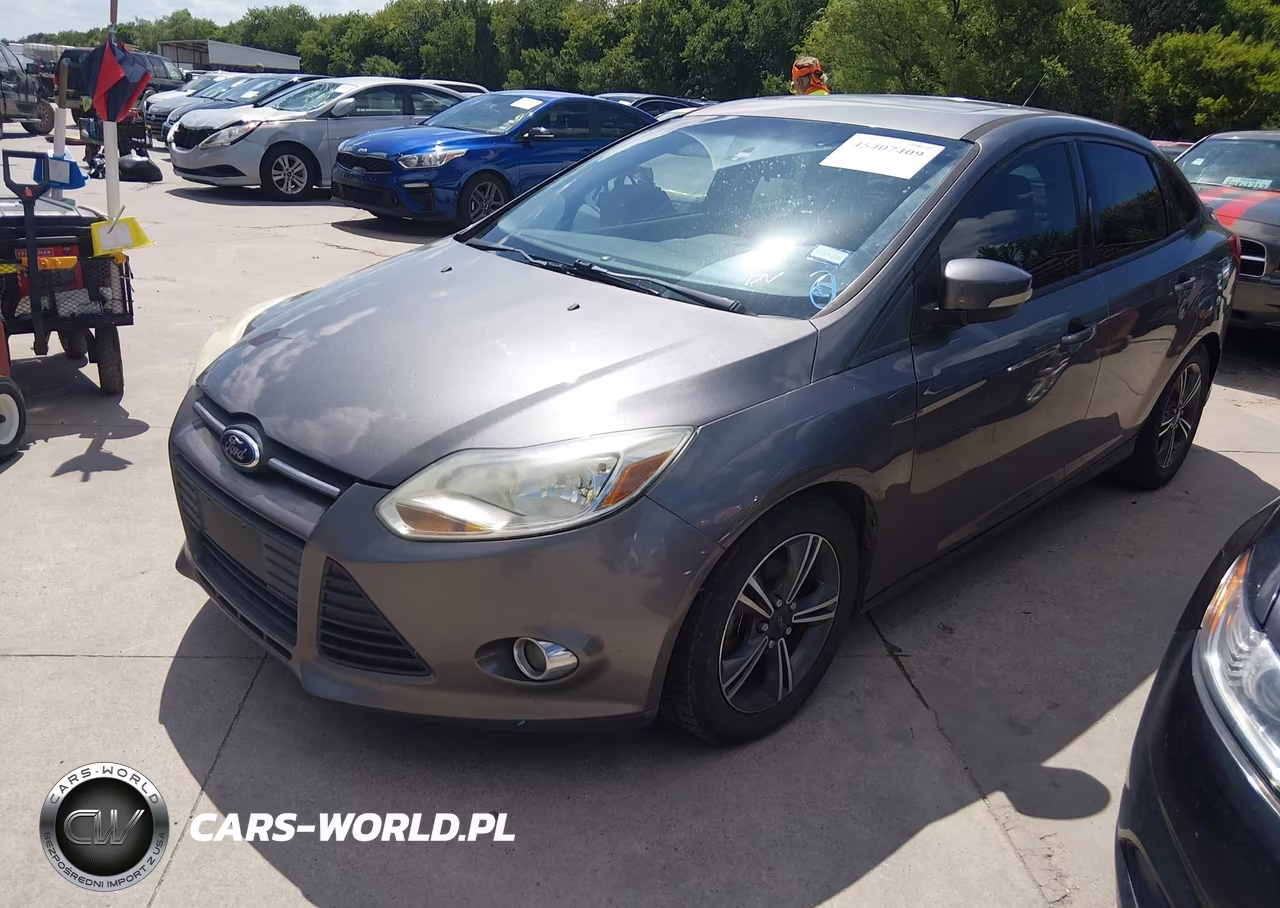 2014 Ford Focus Se VIN:1FADP3F25EL111114 - 2