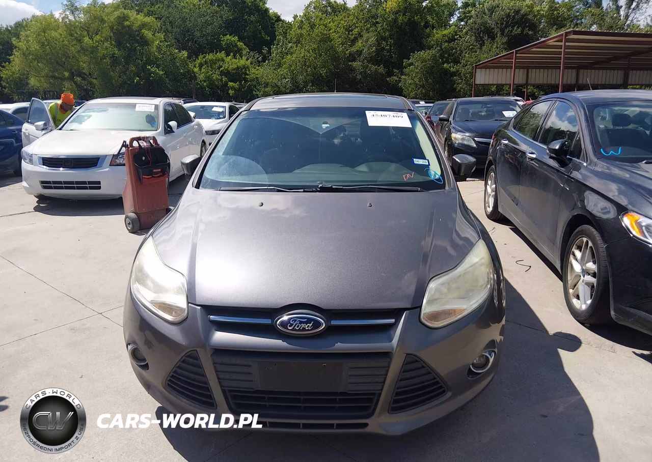 2014 Ford Focus Se VIN:1FADP3F25EL111114 - 6