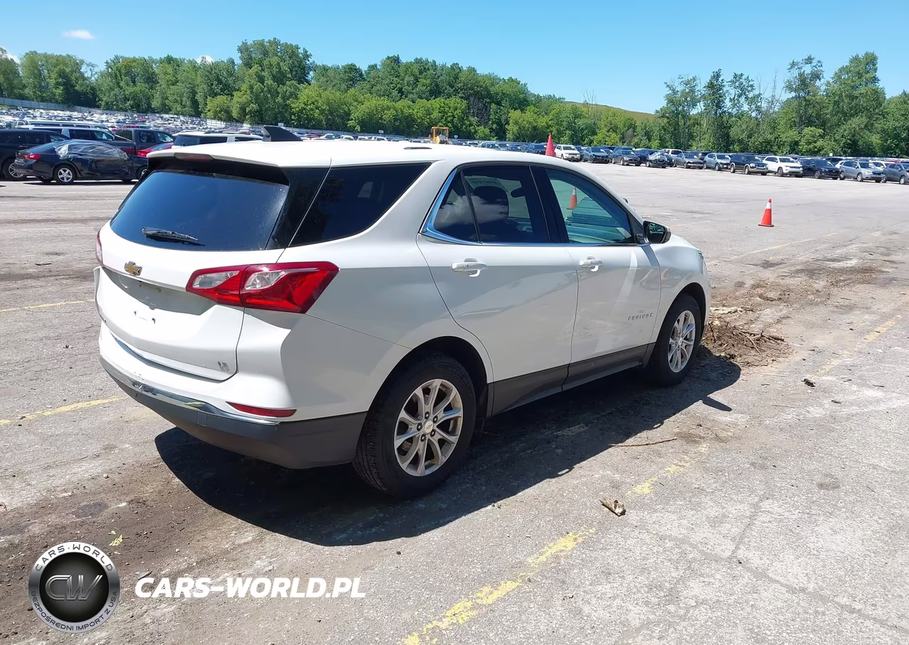 2018 Chevrolet Equinox Lt VIN:3GNAXJEV6JS530906 - 4