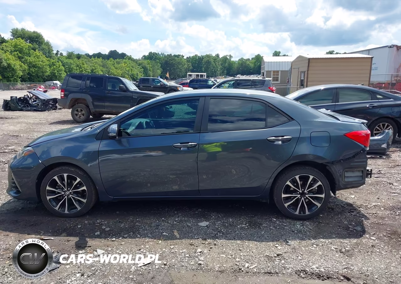 2018 Toyota Corolla Se VIN:5YFBURHE9JP791816 - 14