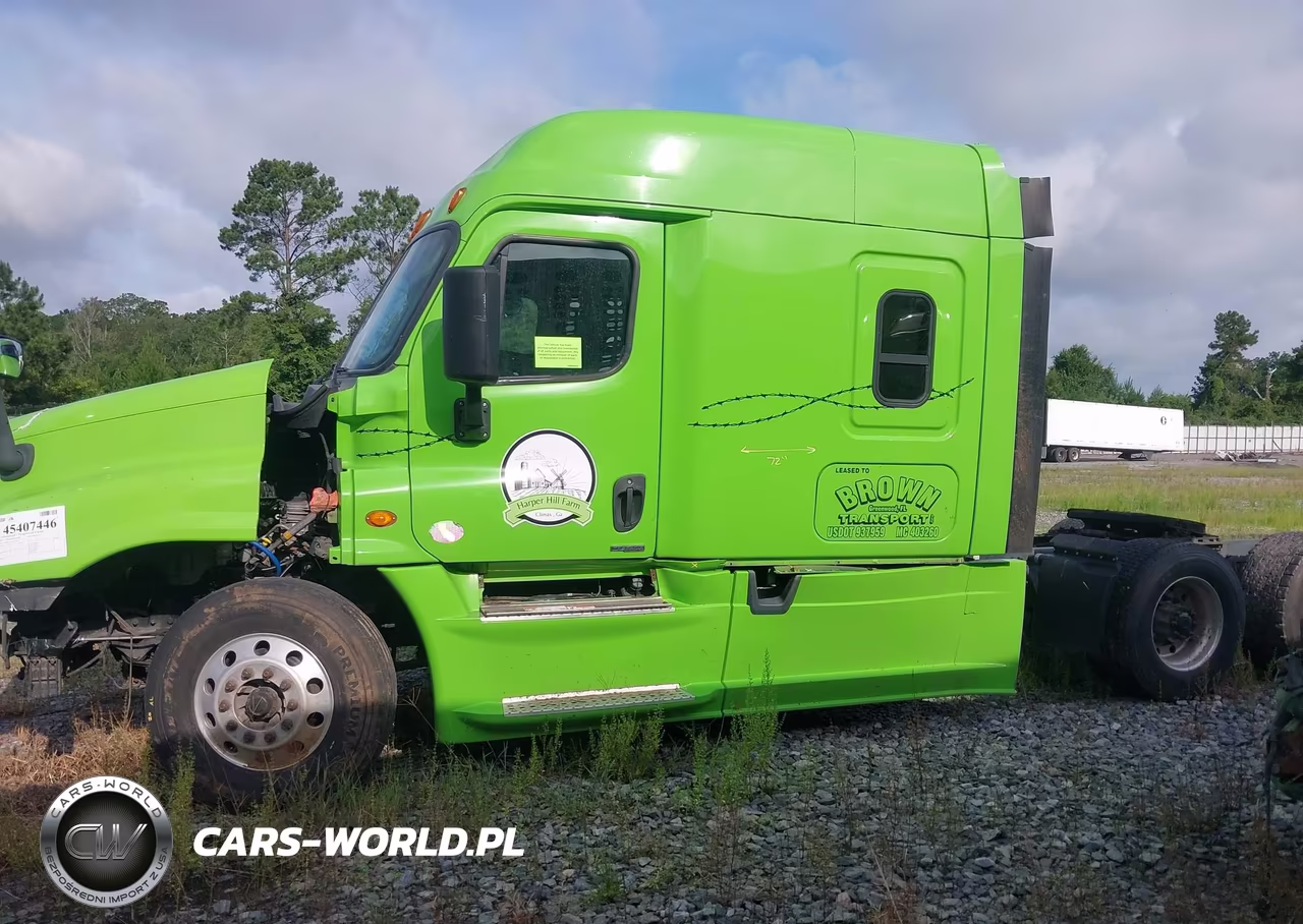 2016 Freightliner Cascadia 125 VIN:3AKJGLD55GSFN3792 - 14