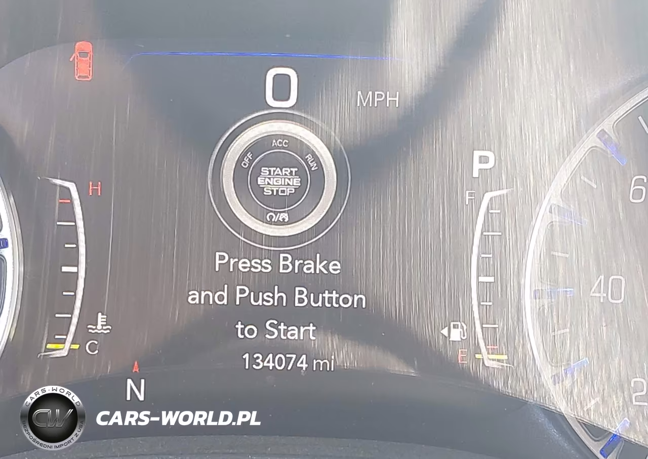 2018 Chrysler Pacifica Touring L Plus VIN:2C4RC1EG5JR338611 - 15